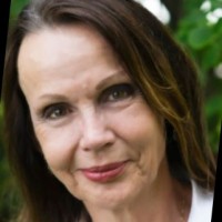 Anne Roine