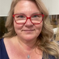 Tracy Kradzinski