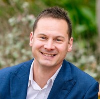 Dr Andrew Mcintyre