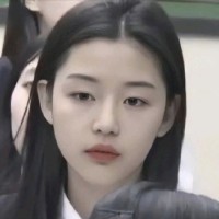 LI JINGYI