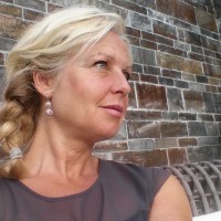 Yvonne Sander