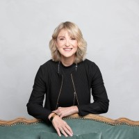 Sylvia Santarelli