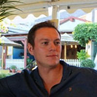 Toby Macdonald