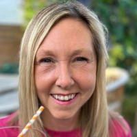 Karen Henshall