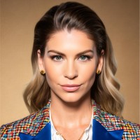 Phoebe Lyons