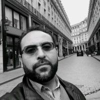David R. Cadena B.