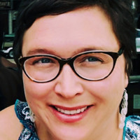 Sara Carothers, Mpa