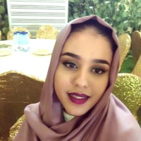 Aya Tom