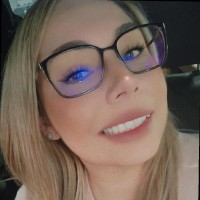 Vanessa Manzo