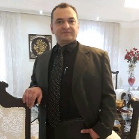Touraj Ahmadi
