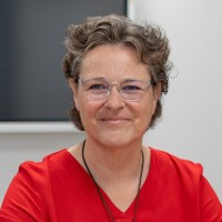 Sylviane Teil