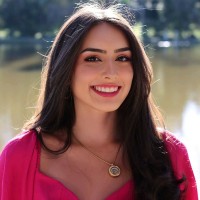 Aline Campos Gomes