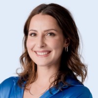 Irina StanescuIrina Stanescu is an Influencer