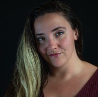 Oona Snow