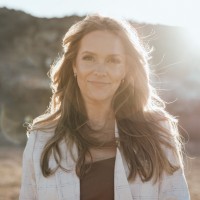 Whitney Lowe