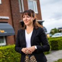 Laura Andres van Ingen