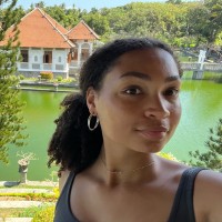 Coralie DES HAYS DE GASSART