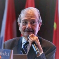 Sam El Namaki (dr)                            艾尔·纳玛克教授