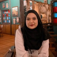 Emielyiana Azreen