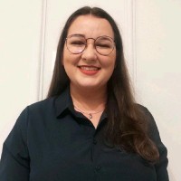 Viviane Edwiges Tola