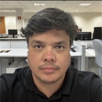 Carlos E M Moreira
