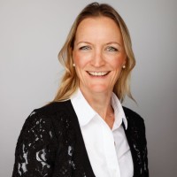 Julia Kindsgrab