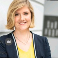 Katrin Weidhas, Ll.M