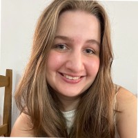 Manoela Schoenfelder