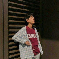 杨奕辰