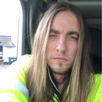 Tobias Larsen