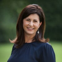 Dana Maksimowicz