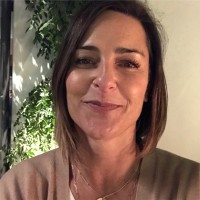 Suzanne Vincze