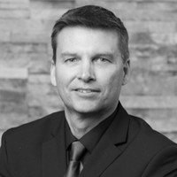 Warren Knox