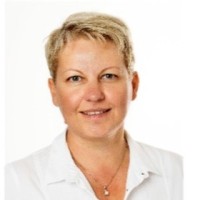 Erika Vízvári