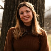 Alessia Root
