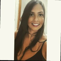 Mônica Faria
