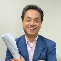 Sok-Kyu Lee