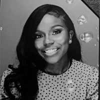 Nia-Simone S.