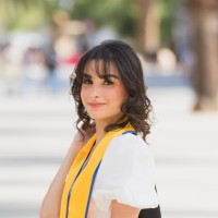 Halleh Akhbari