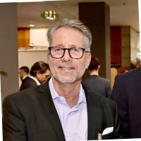 Michael Schneider