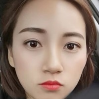 Lily Zhu