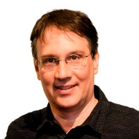 Carlos Mills