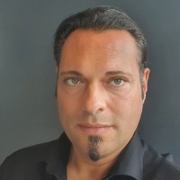 Dr. Hatem Röschmann-Foudhaili