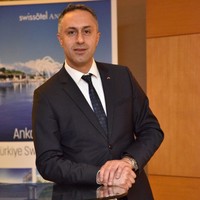 UĞUR ÖZEL
