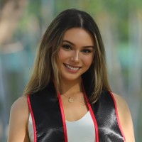 Alyssa Valles
