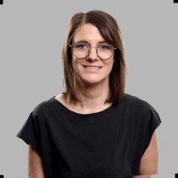 Claudia Hahn