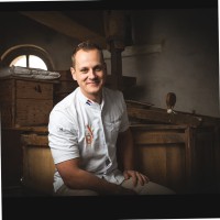 Niek Van Waarde