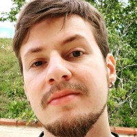 Daryan Avi