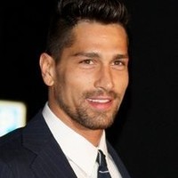 TONY DE SANTIS