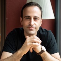 Dr. Daniel Matteo